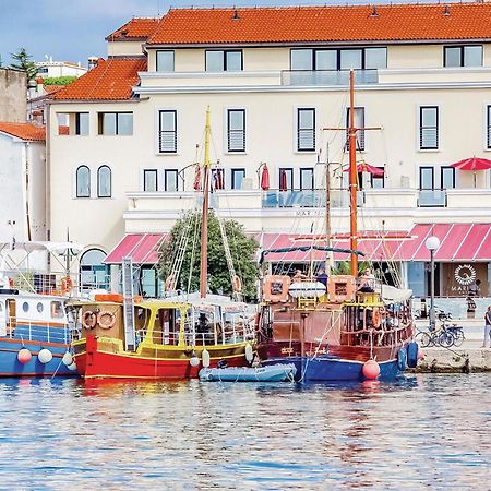 3 Bedroom Stunning Apartment In Krk Krk Town Luaran gambar