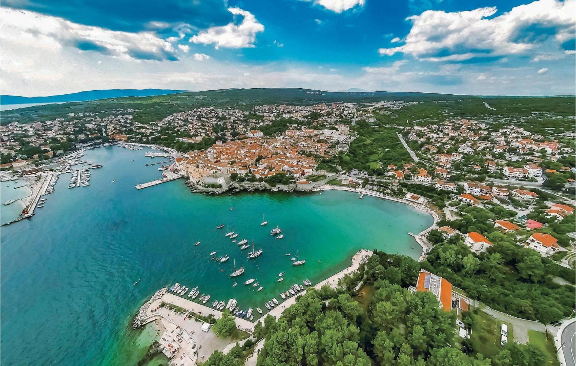 3 Bedroom Stunning Apartment In Krk Krk Town Luaran gambar